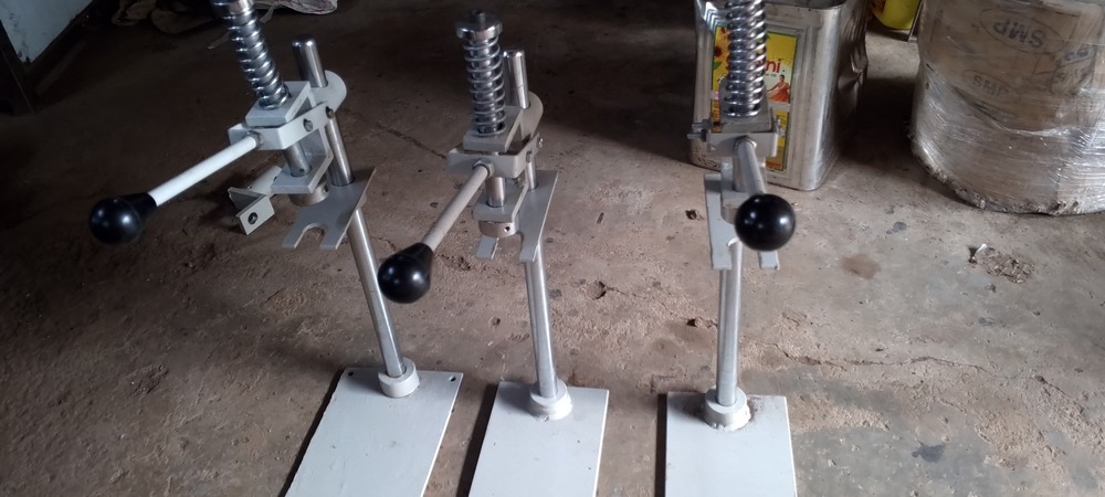 Manual Bottle Caping Machines - Color: Silver