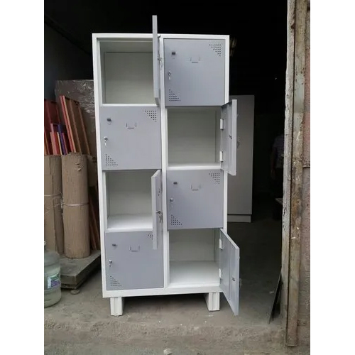 Cabinet with 8 Locker