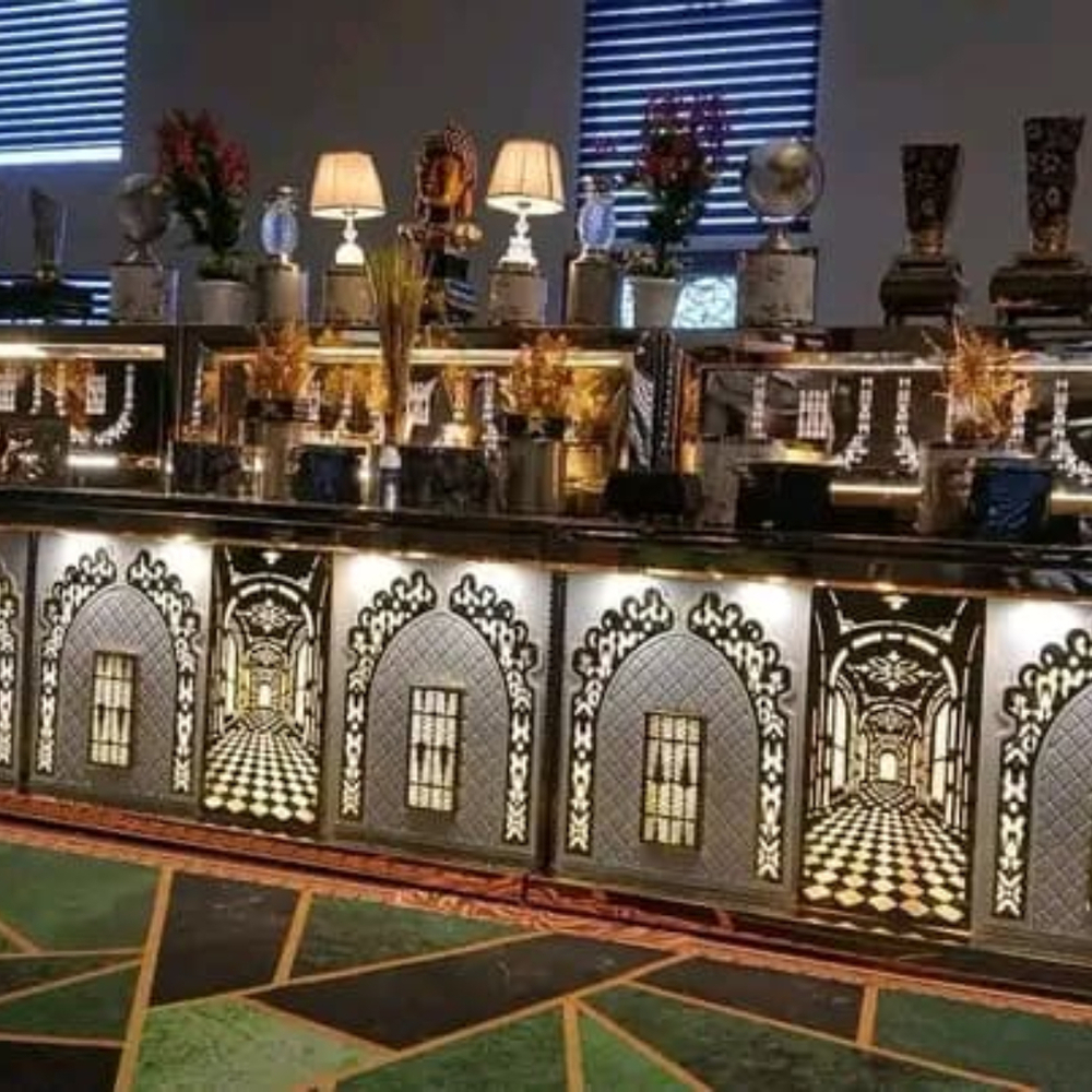 Wedding Counter - Color: Golden