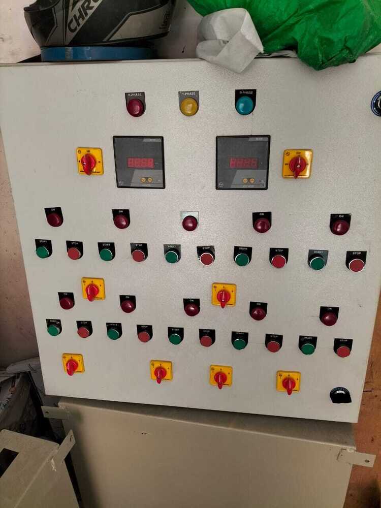 Mcc Panel - Sheet Steel, 750x600x200 Mm | Ip54, 415v, 100kw, Iec 60204 Compliance For Efficient Heating System Control