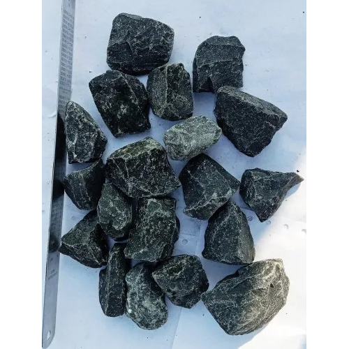 40 MM Black Stone Chips