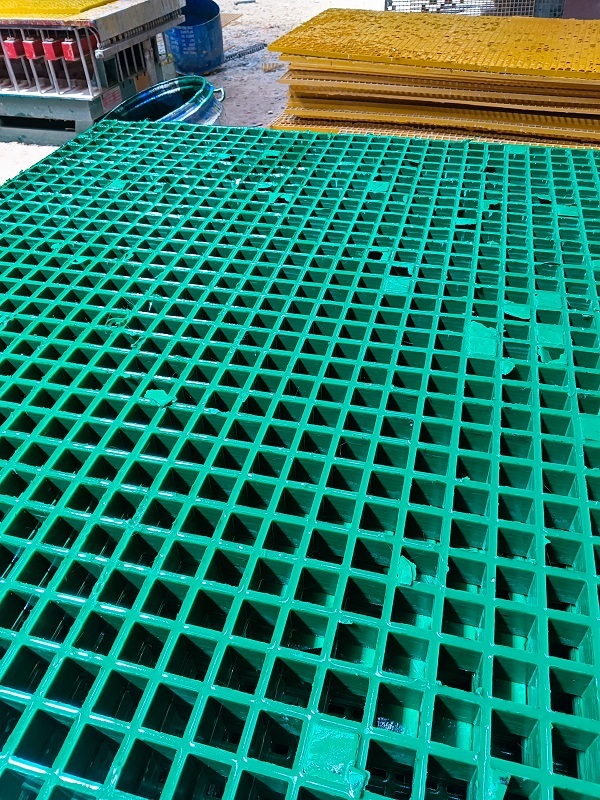 Fiberglass Grating Supplier - Color: Yellow