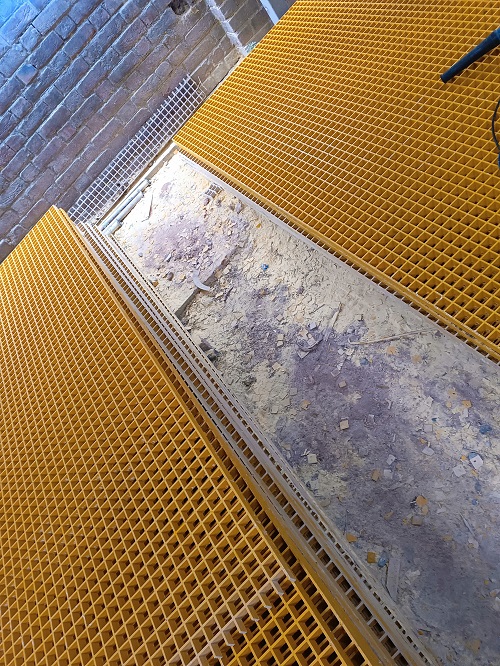 Frp Gratings - Application: Walkway