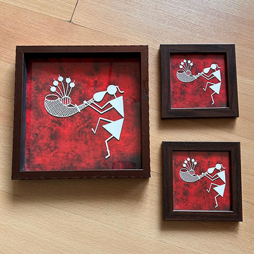 Worli Design Pattern Glass Top Tray With 2 Coasters