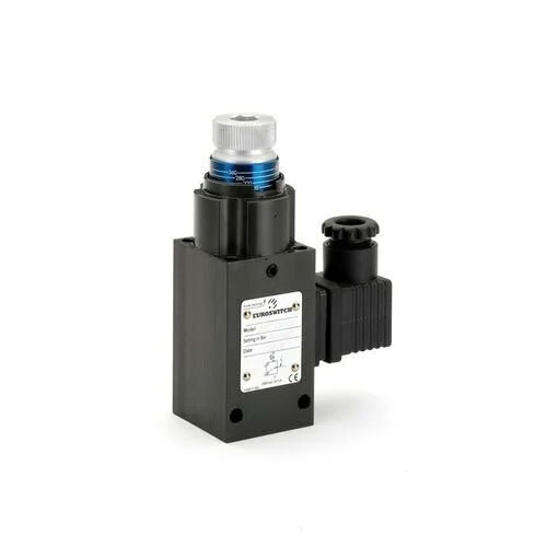 Piston Pressure Switch With Adjusting Knob