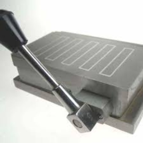 Permanent Magnetic Chuck - Capacity: 1 Kg