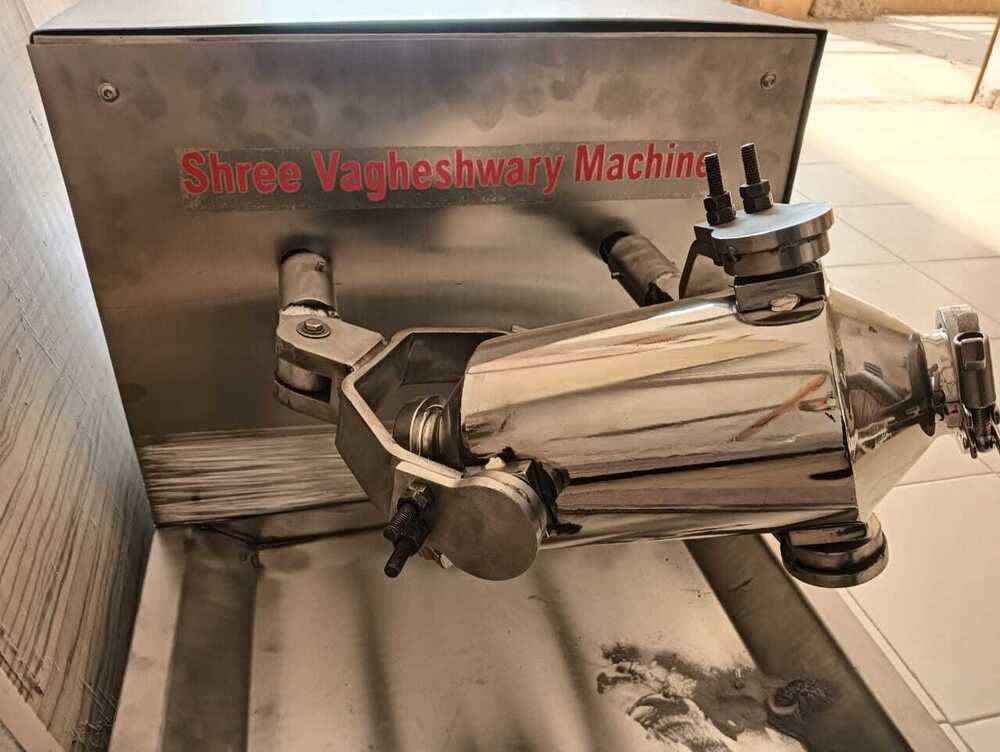 Horizontal Tumbler Blender