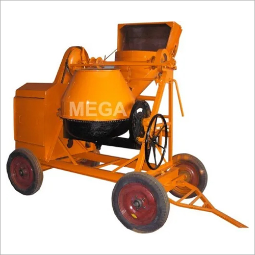 मैकेनिकल होपर के साथ कंक्रीट मिक्सर मशीन