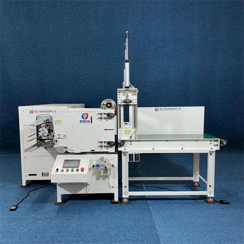 Advanced Roll Wrapping System For Quilts And Pillow - Automatic Grade: Semi-automatic