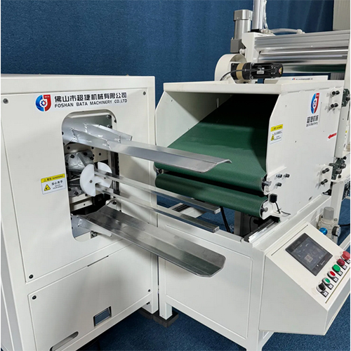 Advanced Roll Wrapping System For Quilts And Pillow - Automatic Grade: Semi-automatic