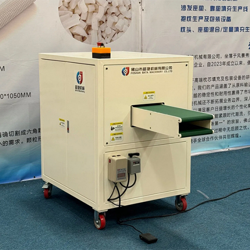 Pillow And Cushion Cover Packing Machine Textile Machine Automatic Packaging Machine - Automatic Grade: Semi-automatic