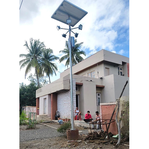 Solar Flood Light - Material: Aluminium