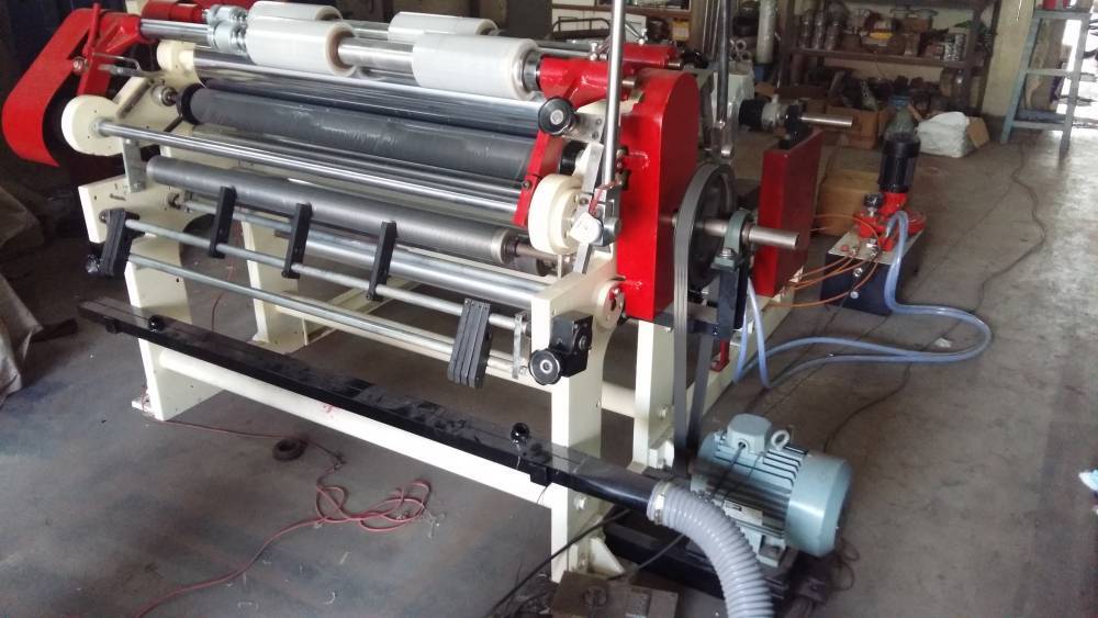 Stretch Film Slitting Rewinidng Machine