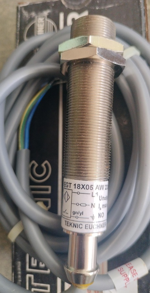 TEKNIC EUCHNER PROXIMITY SWITCH, EGT 18X05 AW 220-2000L