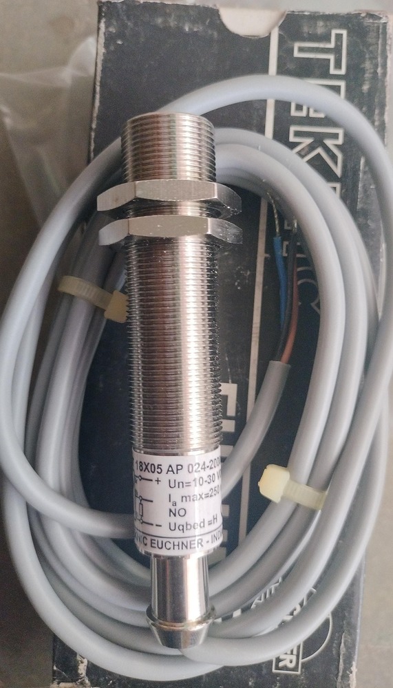 TEKNIC EUCHNER PROXIMITY SWITCH, EGT 12X04 AW 220-2000L