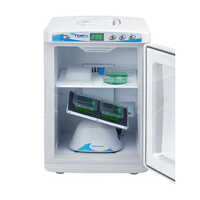 Mini Heating And Cooling Incubator - Accuracy: .5 At 37 Â°c