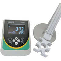 Oakton Ph 700 Benchtop Meter - Features: Portable