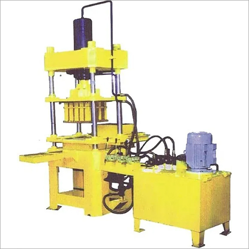 Hydraulic Block Making Machine - M.S. Steel Body Structure, Table Size 30" X 42", 3 HP Motor | Easy to Operate, Robust Construction, Long Operational Life