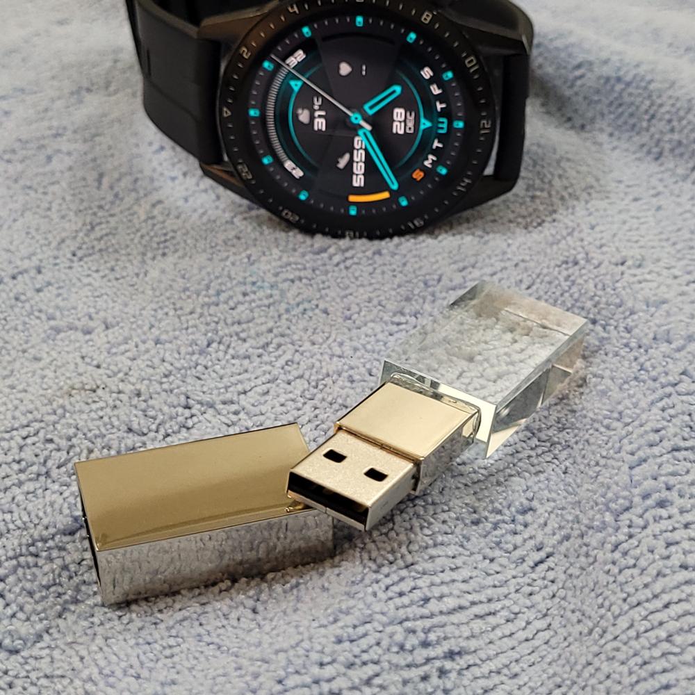 LED Crystal Pen Drive