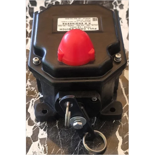 02 No + 02Nc With Indicating Lamp Pull Cord Switch - Color: Black