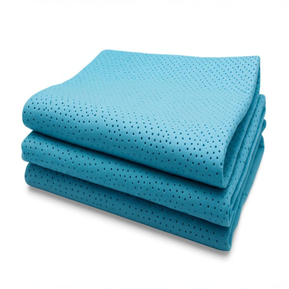 Lint Free Dotted - Color: White / Blue