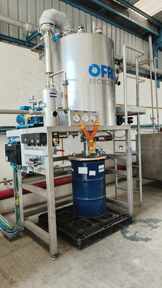 Solvent recovery system and chiller