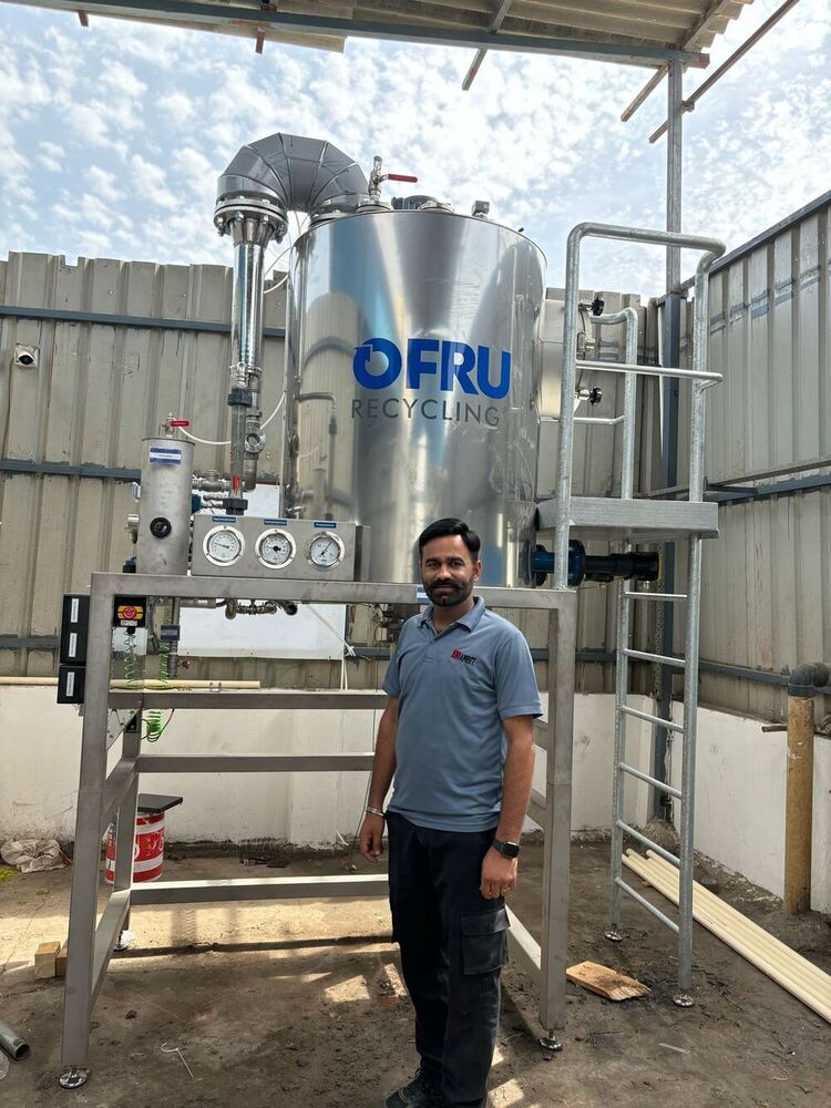Solvent recovery system and chiller