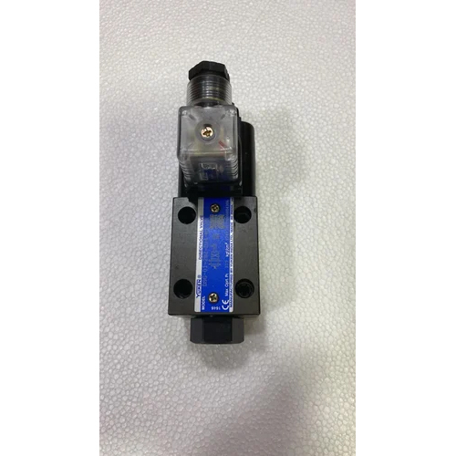 Rexroth 4WE 10 D5X-SG24N9K4-M Directional Control Valve