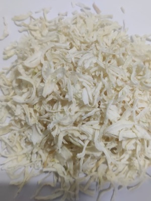 White Onion Flakes - Packaging Size: 20Kg/40Kg