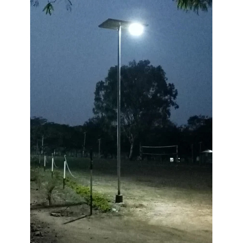 Outdoor Integrated Solar LED Street Light