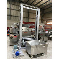 Hard Dough Feeding Equipment - Color: Silver