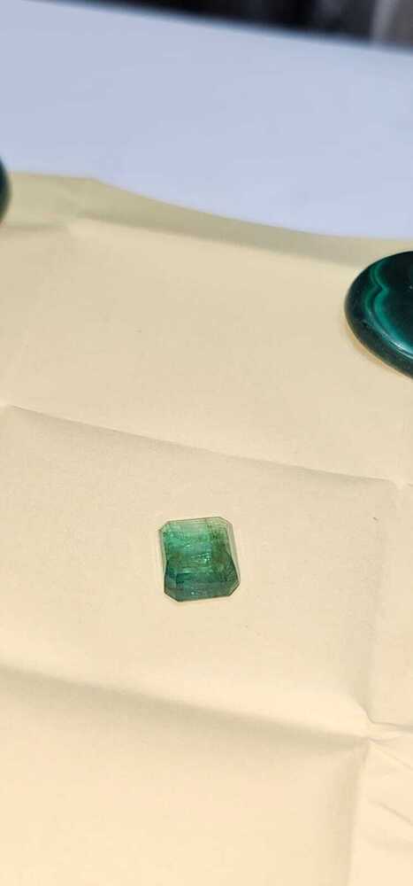 4.59 Carat natural Emerald