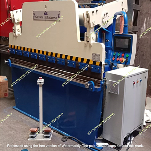 Hydraulic Nc Bending Machine - Phase: Three