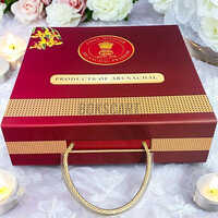 Customized Gift Packaging Box - Finishing: Matte Lamination