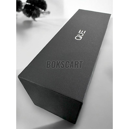 Customized Top Bottom Rigid Box Packaging With Textured Paper - Color: Black