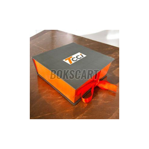 Magnetic Flap Rigid Box with Ribbon