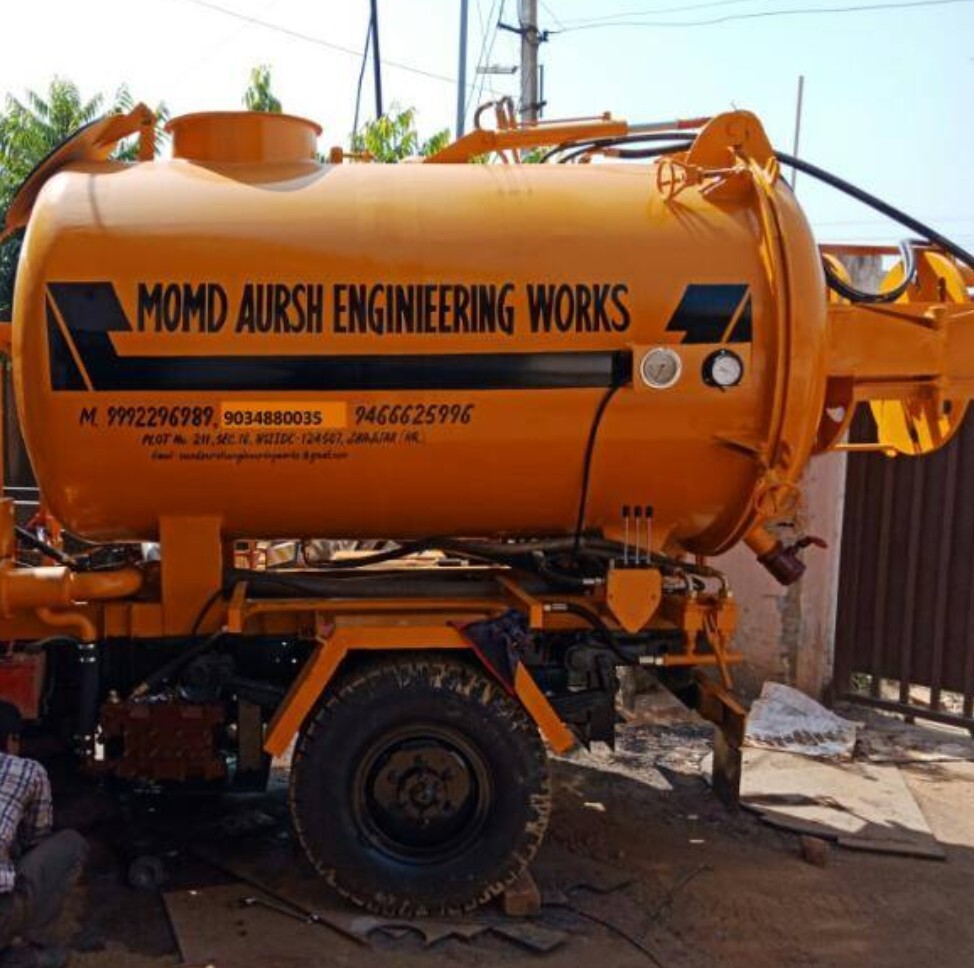 Yellow Portable Sewer Super Suction Cum Jetting Machine