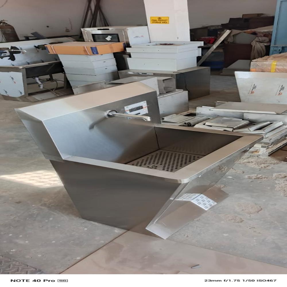 Stainless Steel Surgical Scrub Sink Station - Color: Silver
