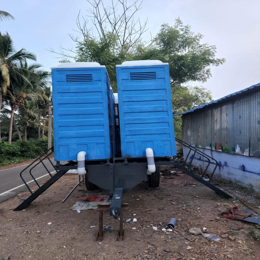 FRP MOVABLE PORTABLE TOILET