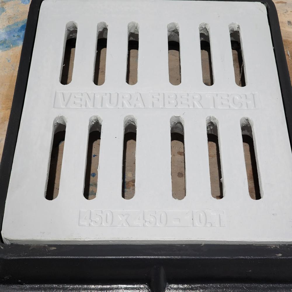 Frp Water Gully Cover - Frp Material, 5mm Base Dimension, 30kg Weight, 5 Tonne Load Capacity | Galvanized Coating, Drainage Application