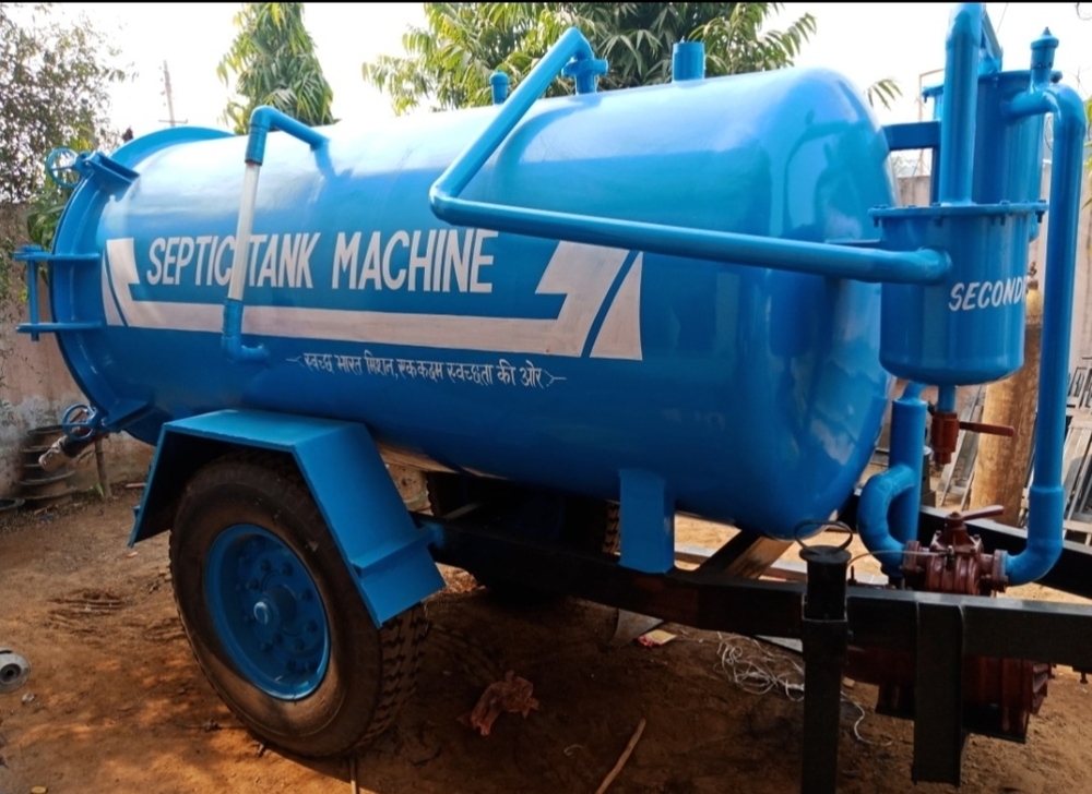 4000 Ltr Tractor Mounted Sewer Suction Machine