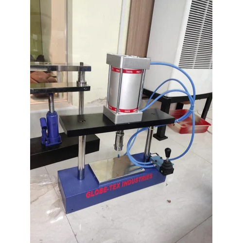 हाइड्रॉलिक प्रेस - ग्लोब टेक्स इंडस्ट्रीज