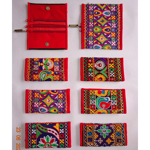 Ladies Embroidered Wallets - Color: Red