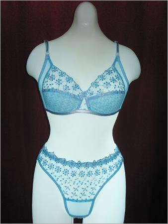 महिलाओं के अंतःवस्त्र