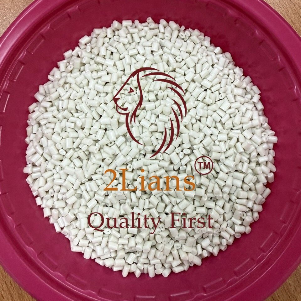 PP Recycled pellets (GRS Cert.)  3PA-W00 - Cream White