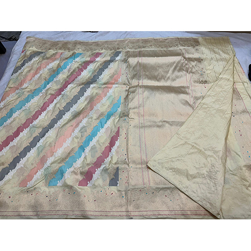 Beautiful Banarasi pure katan silk saree meenakari handloom kadwa weaving
