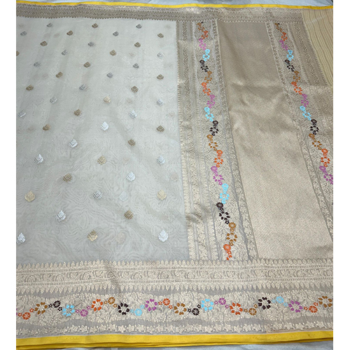 Beautiful Banarasi Pure Kora Silk Saree Sona Roopa Zari Handloom Kadwa Weaving Meenadar Boder - Color: White Gold