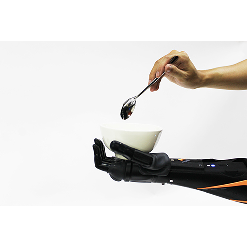 Open palm grip