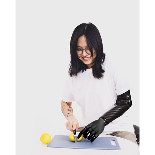 Zeus - Locally repairable Prosthetic Hand