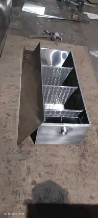 Oil And Grease Trap - Application: Waste Water
